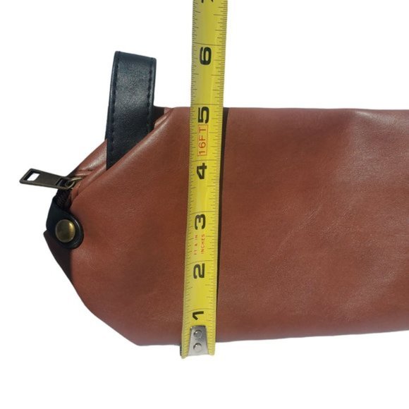 Brown Men's Grooming Bag by Momentum Brands - Picture 7 of 7